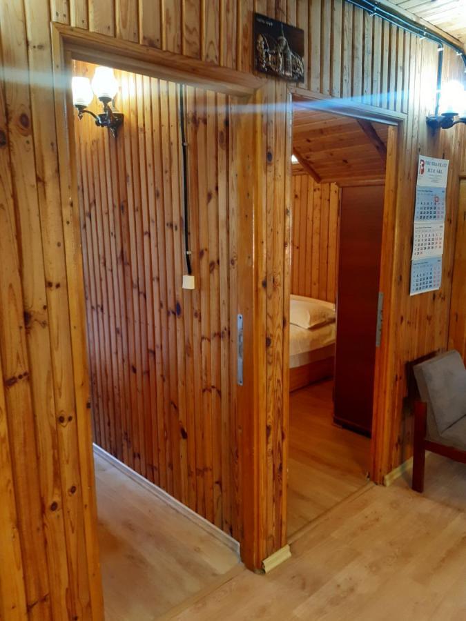 Apartmán Rustic Regal Sinaia Exteriér fotografie